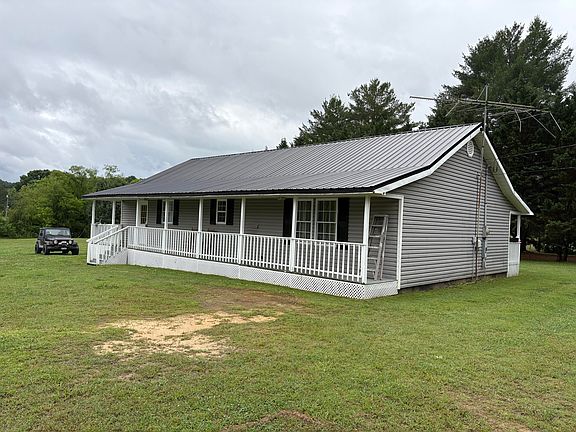 4th image of 1760 Shinbone Ridge Rd