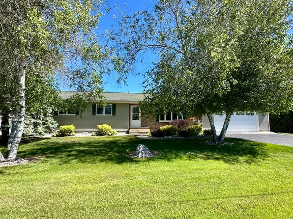 670 Cindy Ln, Cheboygan, MI 49721