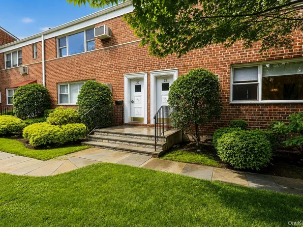 28 Oregon Avenue #A, Bronxville, NY 10708