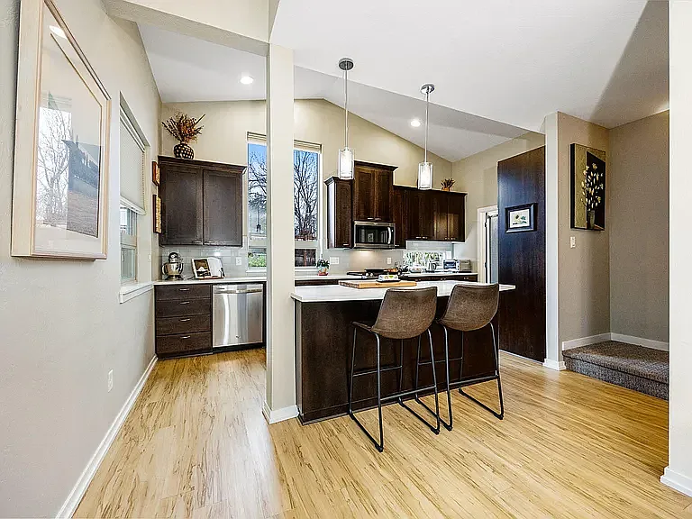 126 Dunn Cir — Photo 3