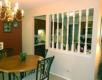 Fin Rm to Kitchen