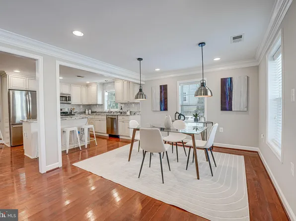 6449 2nd St, Alexandria, VA 22312