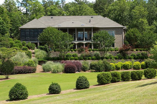 1st image of 105 White Birch Ct