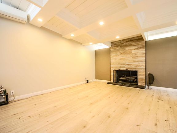 5th image of 3753 Starr King Cir