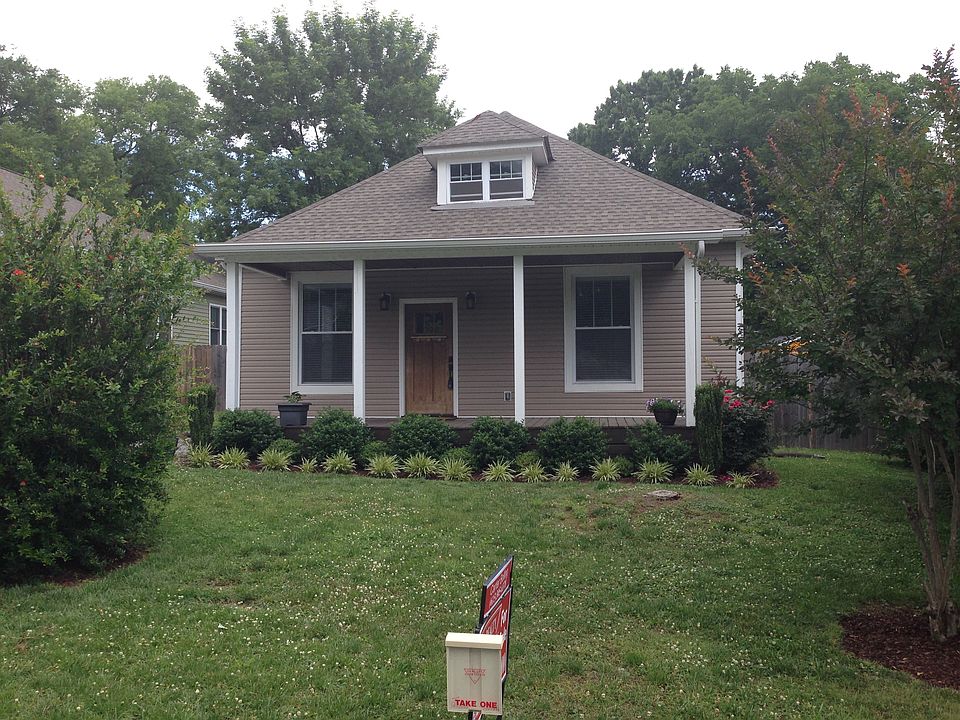 1st image of 216 Lutie St