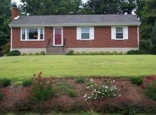 3647 Iredell, Troutville, VA 24018