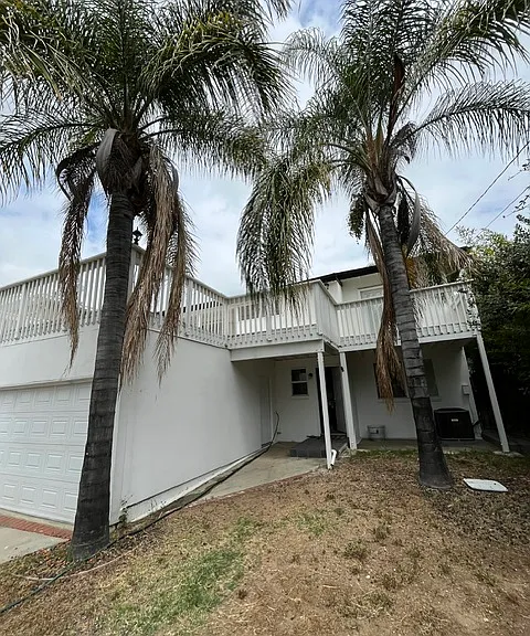224 W Fernfield Dr #1 — Photo 8