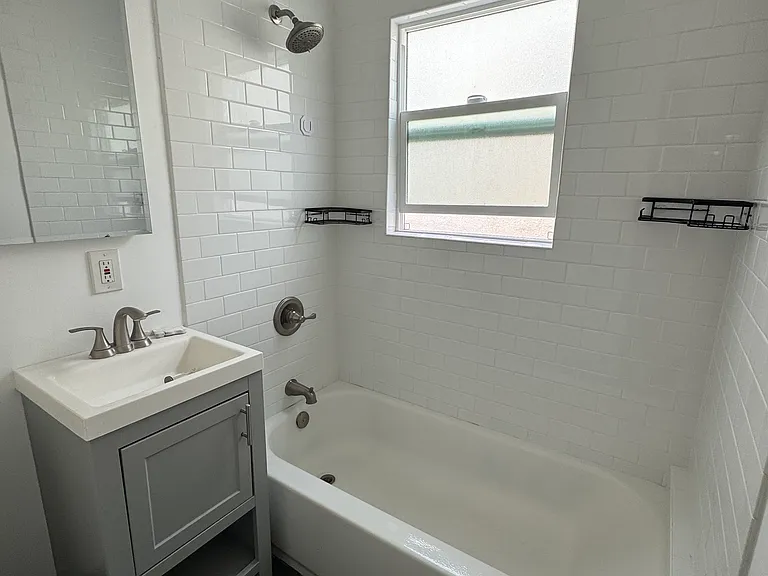 921 Grand Ave #919 — Photo 7