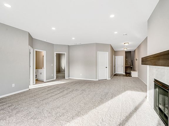 Family Room For Entertaining !