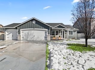 2092 N Rosedust Dr, Kuna, ID 83634