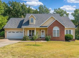 145 Oakview Rd, Carbondale, IL 62901