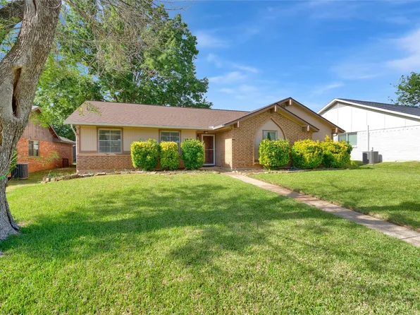 1626 Chisolm Trl, Lewisville, TX 75077