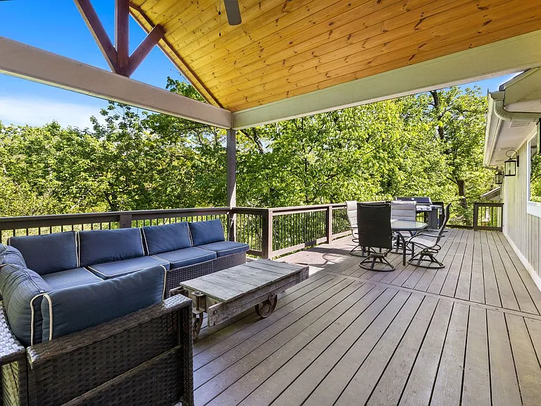 2104 Almand Dr #ID1369204P — Photo 32