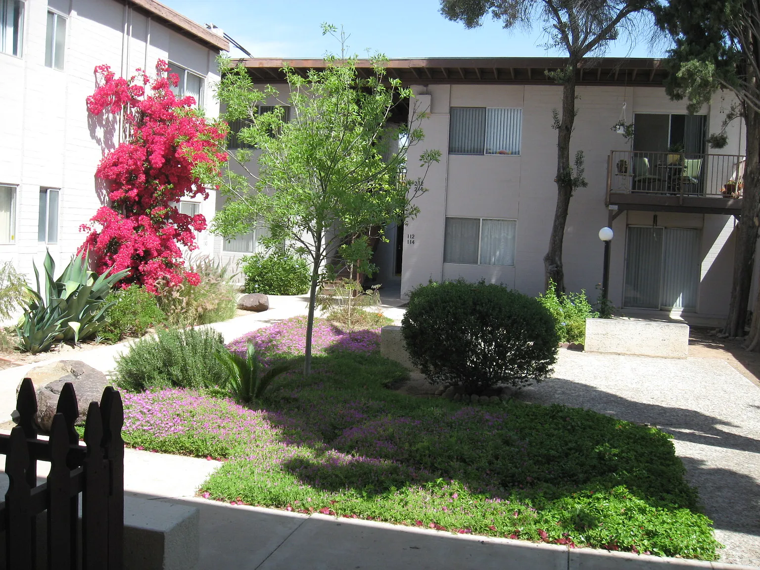 Parkview Manor Apartments — Photo 3