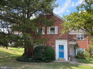 1423 Martha Custis Dr, Alexandria, VA 22302