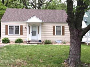 2321 SE Maryland Ave, Topeka, KS 66605