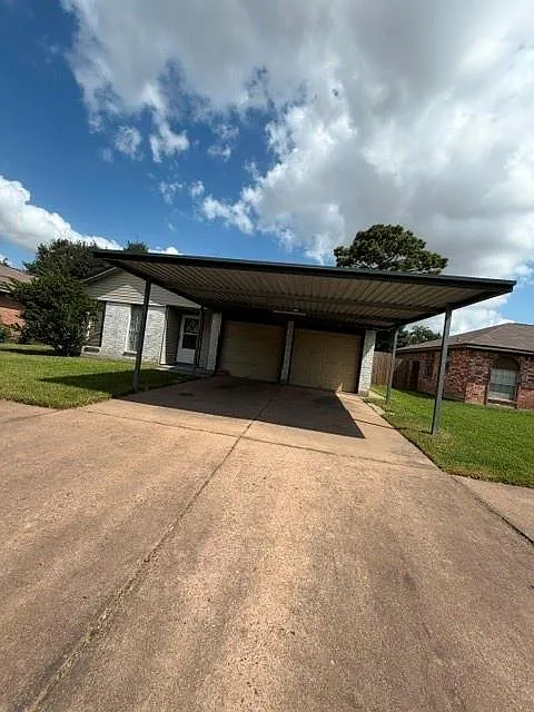 1403 Gamma St