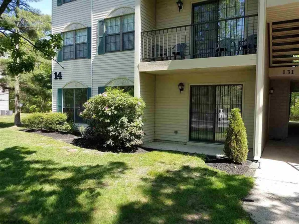 131 Sussex Pl #1401, Galloway, NJ 08205