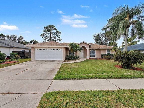 4th image of 249 Monterey Way