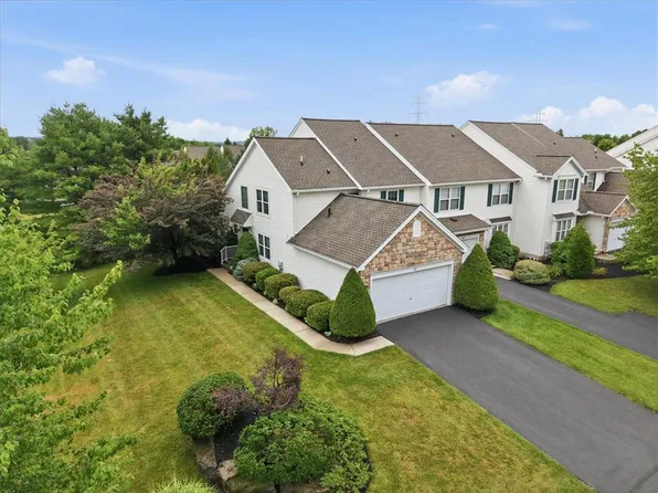 167 Park Ridge Dr, Easton, PA 18040