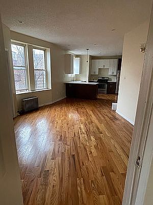 2nd image of 662 E 21st St #4DD