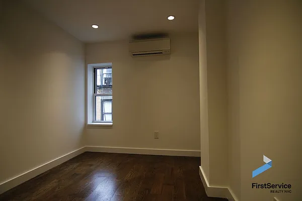 Rented by FirstService Realty (legacy) | media 13