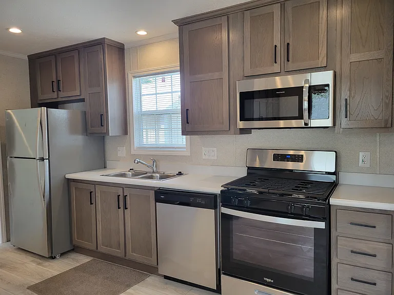 Highland Greens Estates — Photo 52