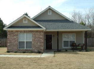 538 Stone Ridge Rd, Starkville, MS 39759