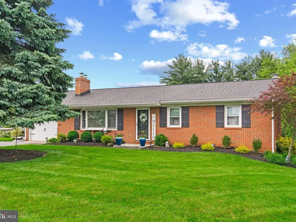 450 Hook Rd, Westminster, MD 21157