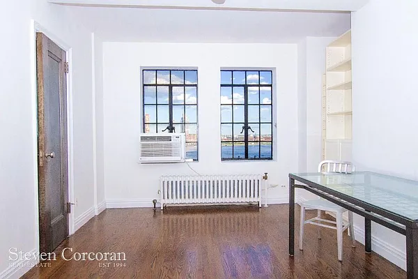 Sold by Steven Corcoran Real Estate | media 1