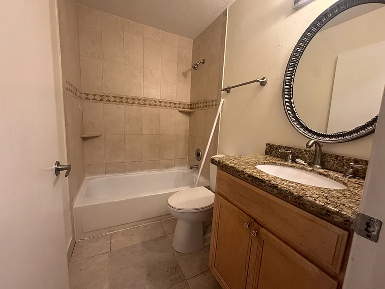 3409 NW 44th St — Photo 14