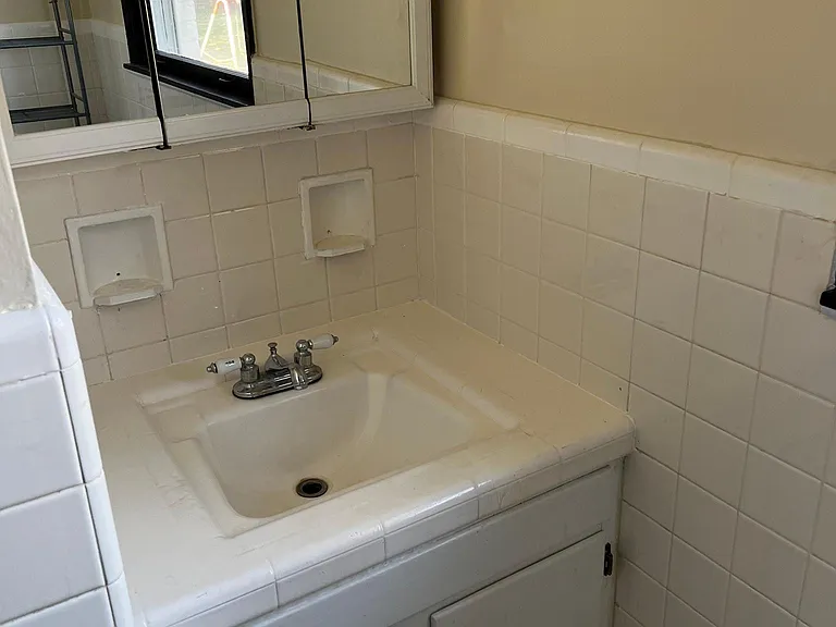 5002 Whispering Hills Ct — Photo 13