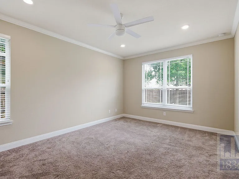 4906 Madrid Dr #T2 — Photo 14