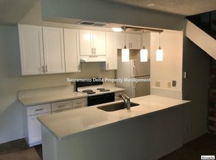 5086 Rhode Island Dr APT 2, Sacramento, CA 95841