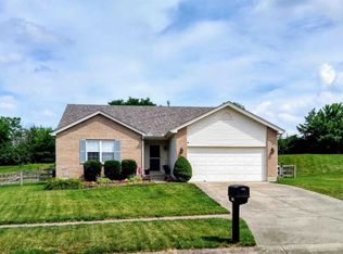 3271 Springview Dr, Hamilton, OH 45011