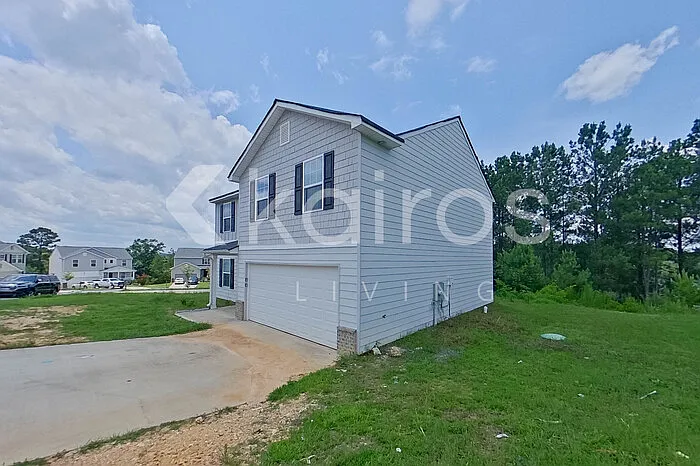 4 bed, 2.5 bath, 2009 sqft, $1,995 — Photo 3