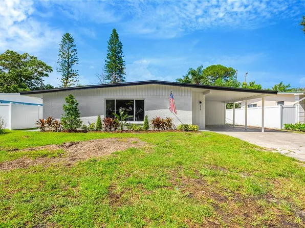 219 80th Ave NE, Saint Petersburg, FL 33702