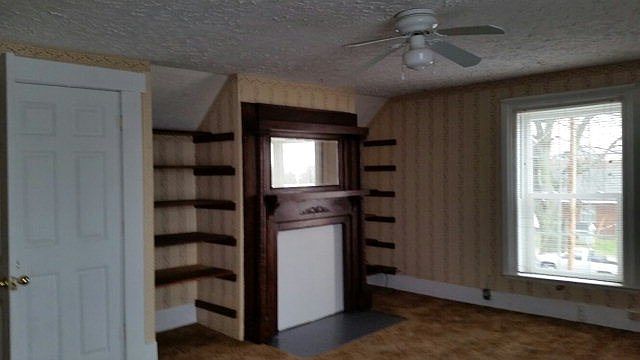 2nd image of 203 S Main St