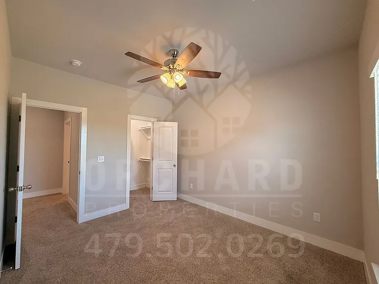 3012-3022 N Conway Dr — Photo 21