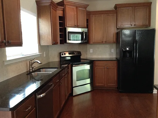 4510 Cardinal Grove Blvd — Photo 8