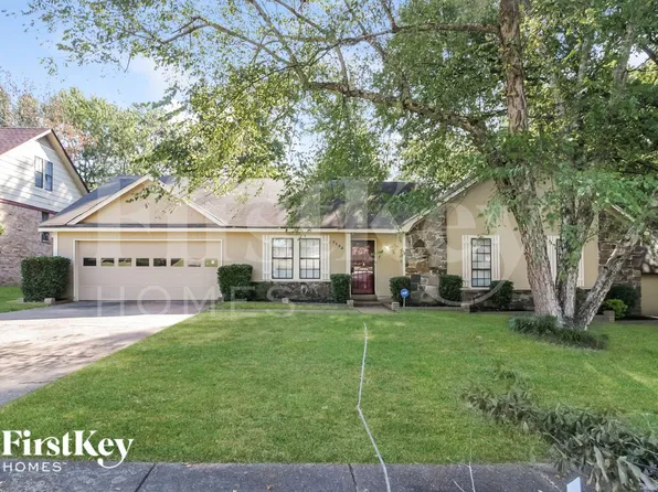 7132 Shadow Oaks Dr, Memphis, TN 38125
