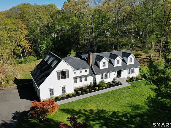2nd image of 9 Maplewood Road