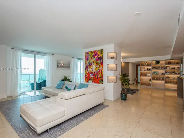 2101 Brickell Ave #2106/2107, Miami, FL 33129