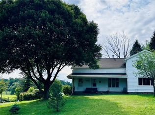 8690 Fredonia Stockton Rd, Fredonia, NY 14063