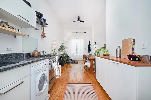 Rented by Compass | media 7