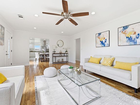 4th image of 647 25th St