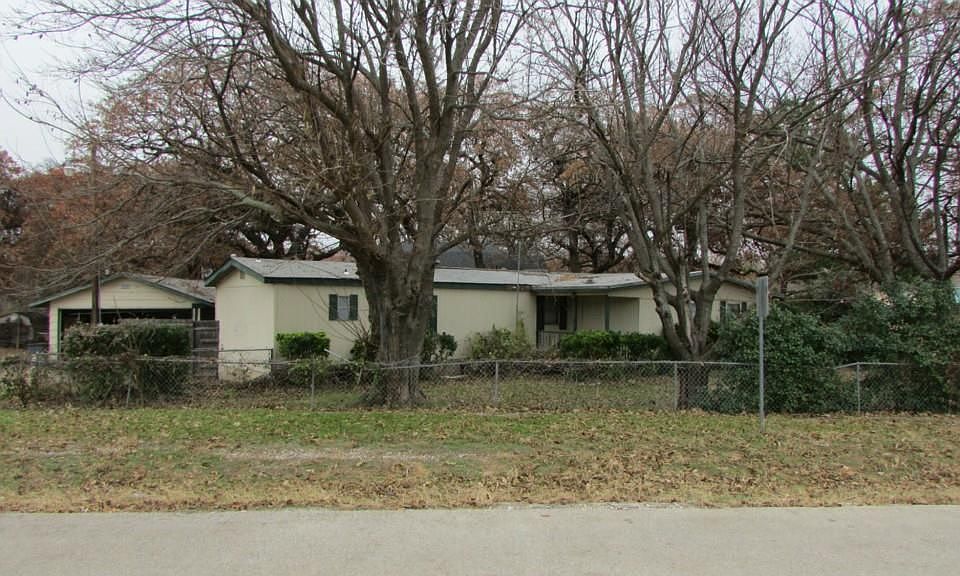 1st image of 1901 Ravenwood Dr