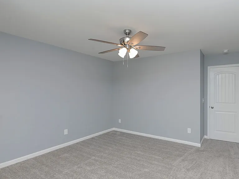 728 Bustling Branch Ln — Photo 26