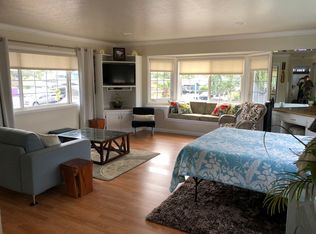 41-707 Inoaole St, Waimanalo, HI 96795
