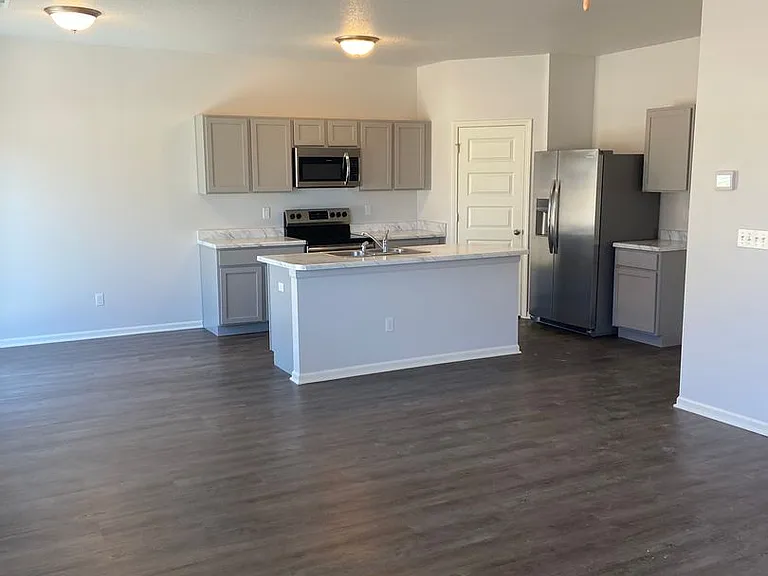 21554 S Harrison St — Photo 6